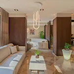 Osetia Garden Hotel *