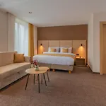 Hotel Osetia Garden Momchilgrad