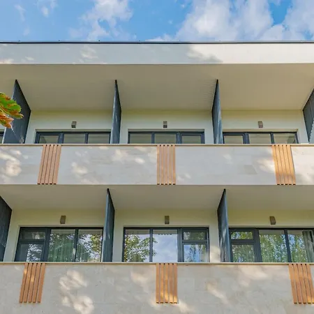 Hotel Osetia Garden *