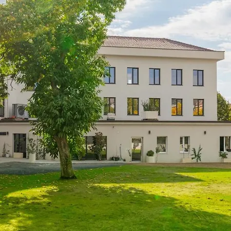 Osetia Garden Hotel