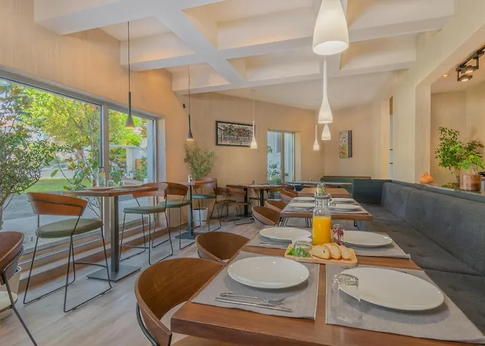 Osetia Garden Hotel *