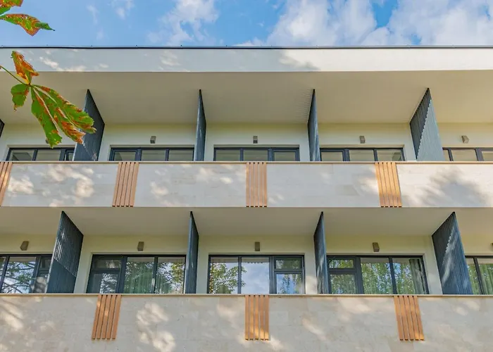 Hotel Osetia Garden *